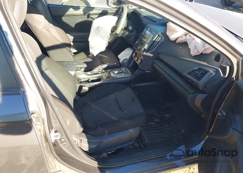 2022 Subaru Impreza Base 5-Door из США, поврежденный, VIN 4S3GTAB6XN3716178